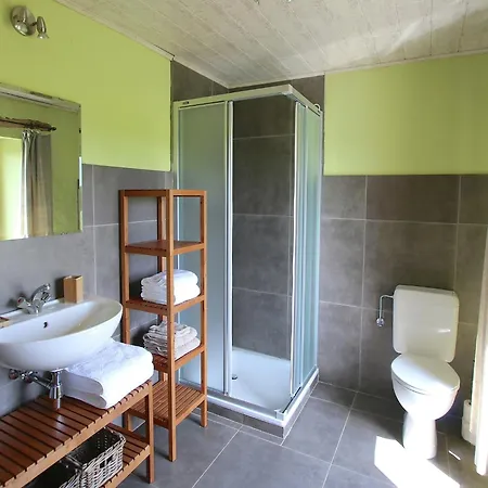 Spacious Country * 纳沙托