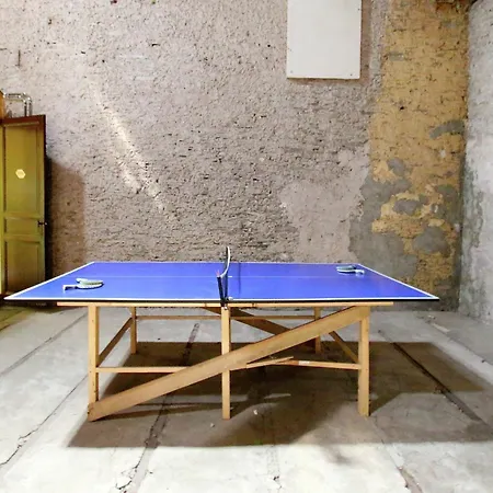 Spacious Country בית נופש *